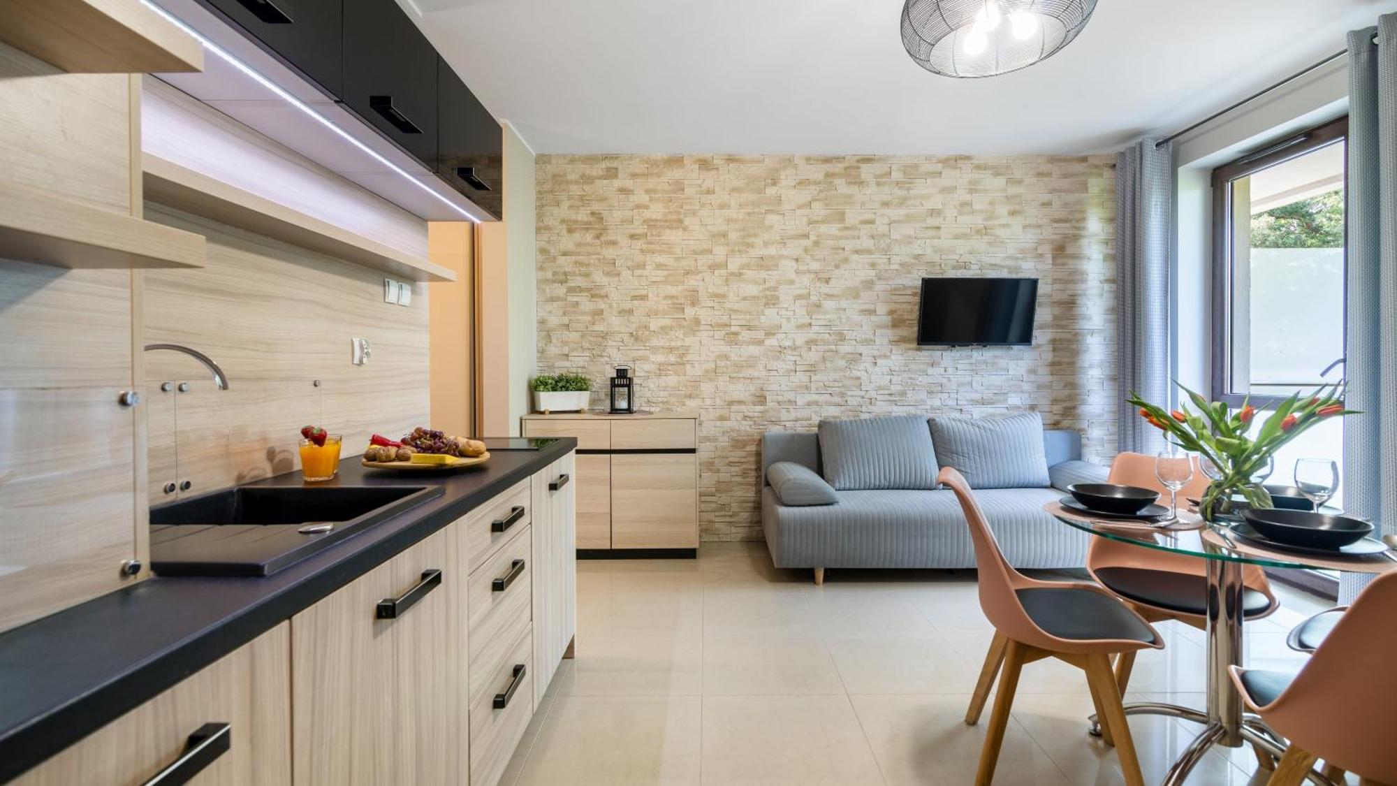 Morskie Apartamenty Przy Plazy Piamola كرينيتا مورسكا المظهر الخارجي الصورة